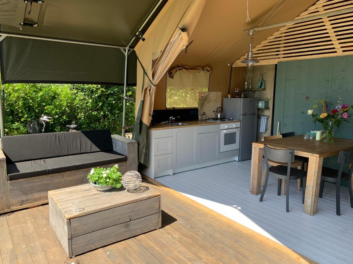 Glamping Aan De Plas Vinkeveen Εξωτερικό φωτογραφία